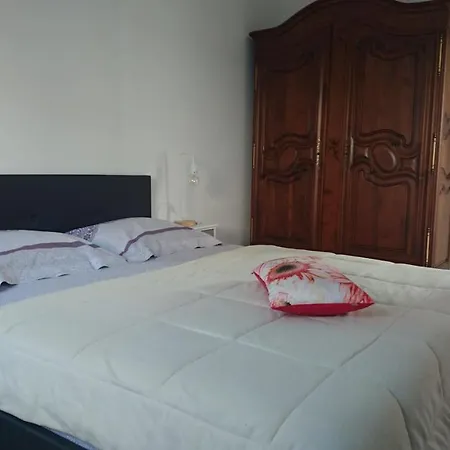 Entre Histoire Et Terroir - 2 De Charme