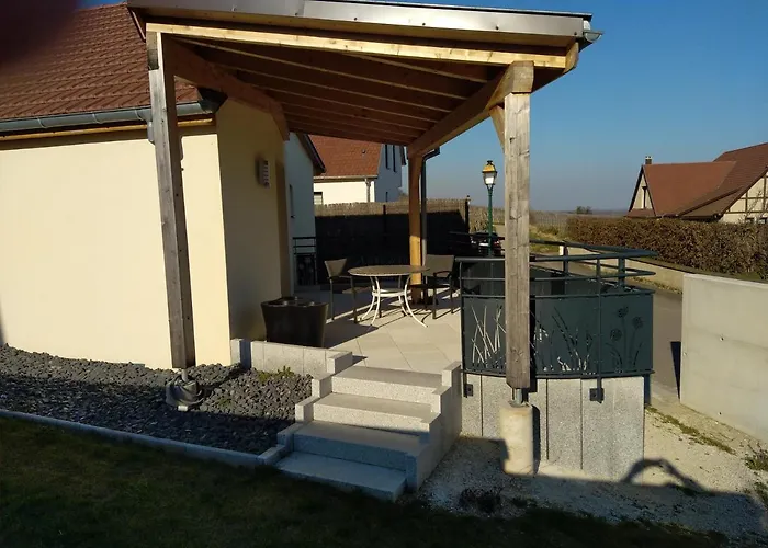 Daire Entre Histoire Et Terroir - 2 De Charme